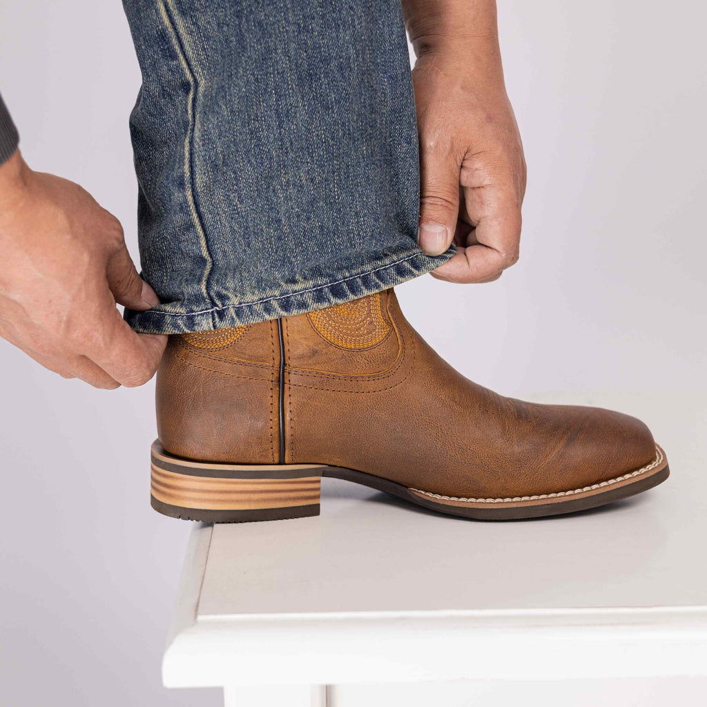 Cowboy Boots for Men Full-Grain Cowhide Square Toe Western Boot P506803