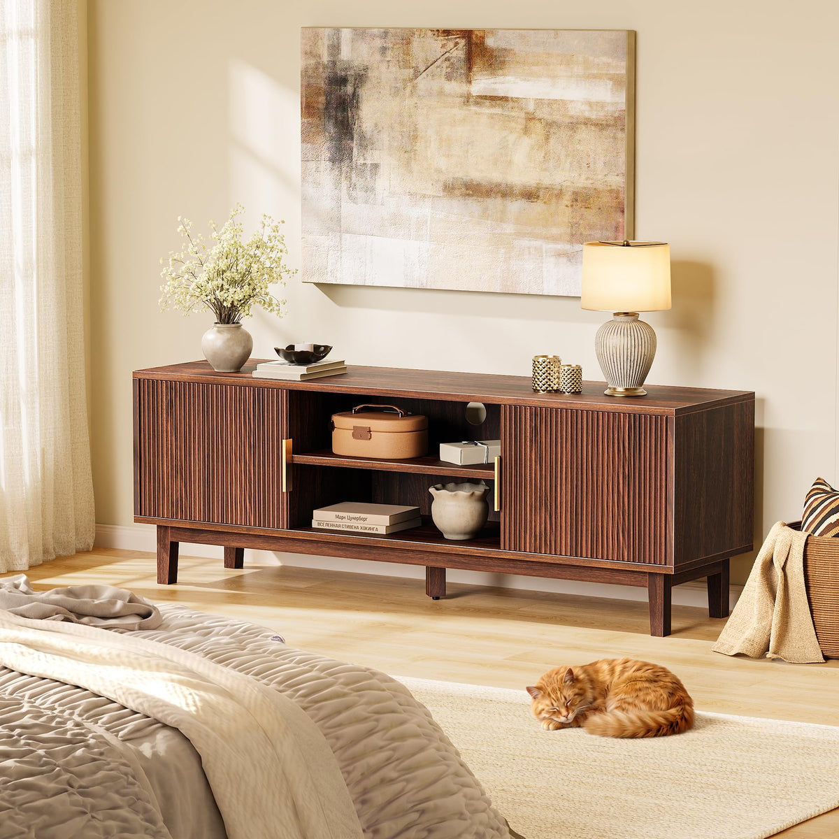 54 Inch Fluted TV Stand with Storage V555753
